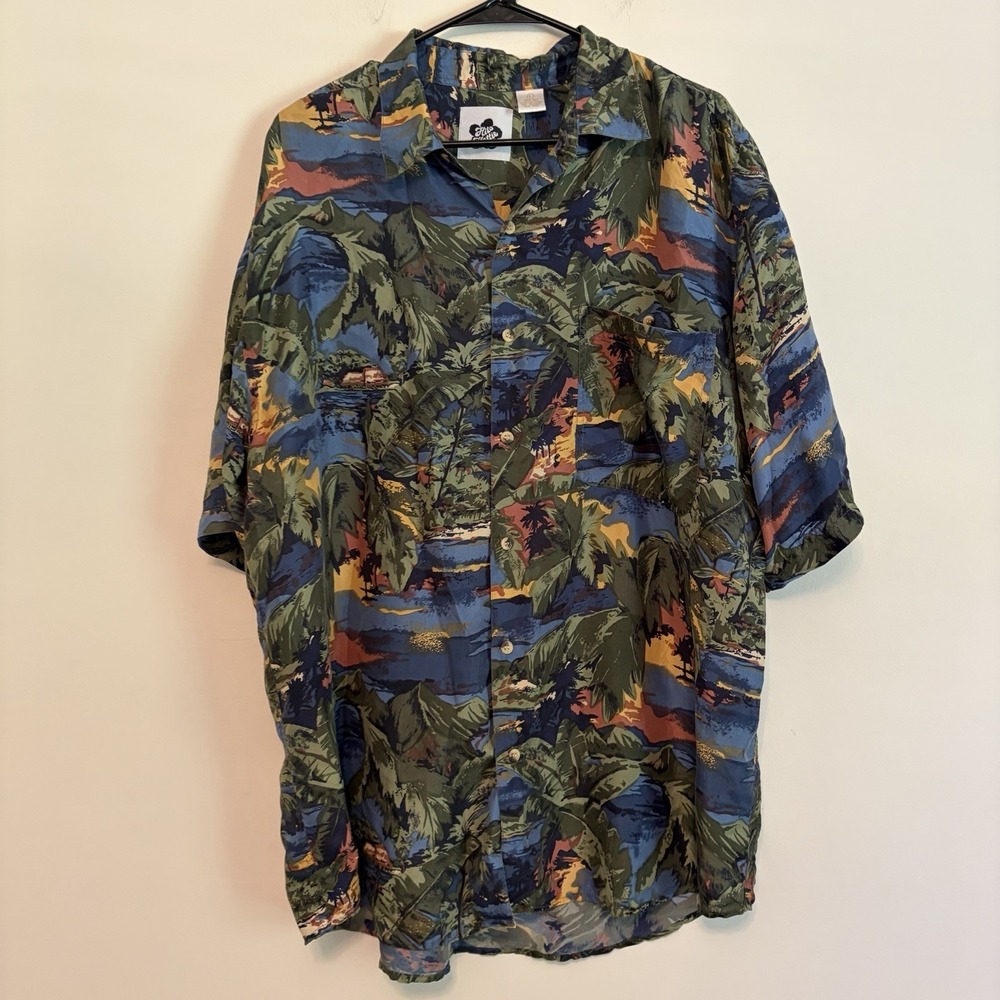 Hilo Hattie Hawaiian Button Up Shirt L Blue Silk Short Sleeve Resort Vacation